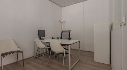 Bureaux de 120 m² à - (77000)