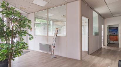 Bureaux de 120 m² à - (77000)