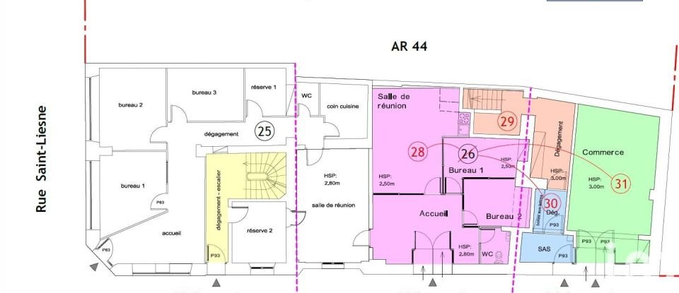 Offices of 120 m² in - (77000)