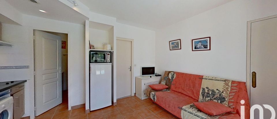 Appartement 2 pièces de 36 m² à LES ISSAMBRES (83380)