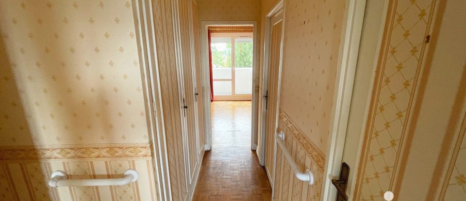 Appartement 4 pièces de 80 m² à Montereau-Fault-Yonne (77130)