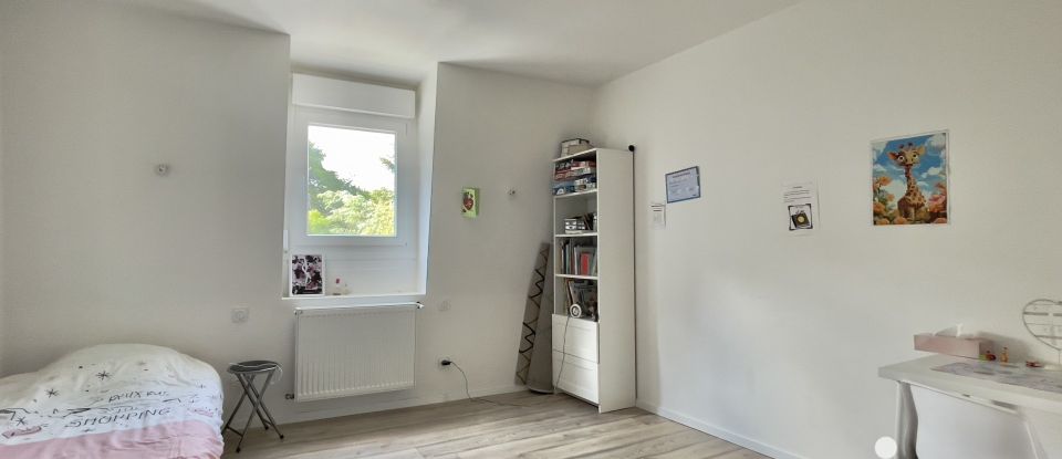 Maison 5 pièces de 100 m² à Roubaix (59100)