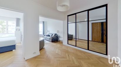 Appartement 3 pièces de 68 m² à Paris (75016)