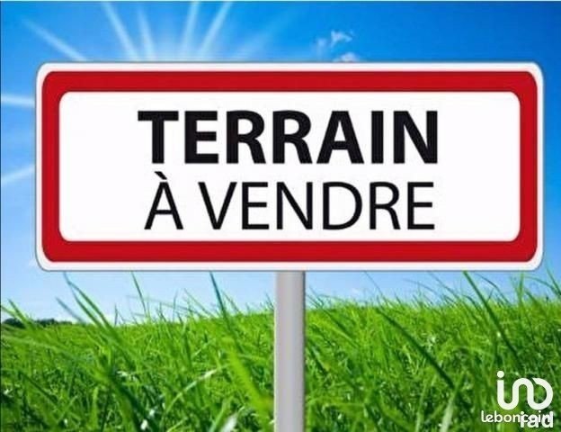 Land of 1,525 m² in Ondreville-sur-Essonne (45390)