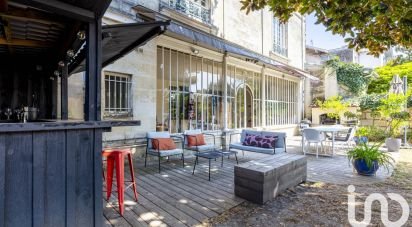 Maison 8 pièces de 325 m² à Talence (33400)