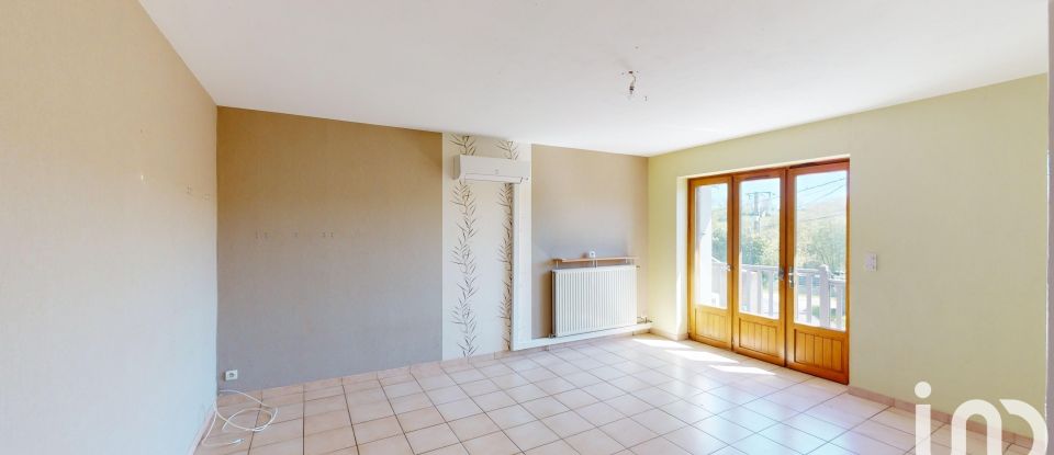 House 5 rooms of 120 m² in Saint-Maurice-en-Gourgois (42240)