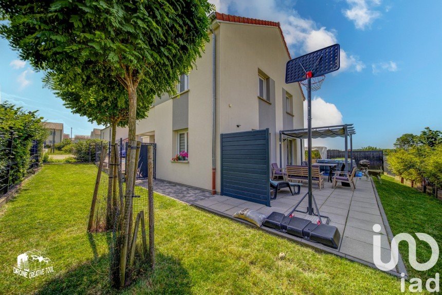 Maison 6 pièces de 124 m² à Pontoy (57420)