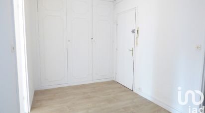 Apartment 4 rooms of 77 m² in Nantes (44200)