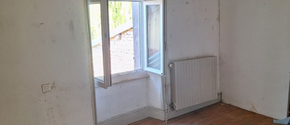 Town house 3 rooms of 88 m² in Jussey (70500)