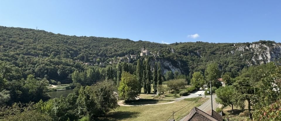 Traditional house 11 rooms of 257 m² in Tour-de-Faure (46330)