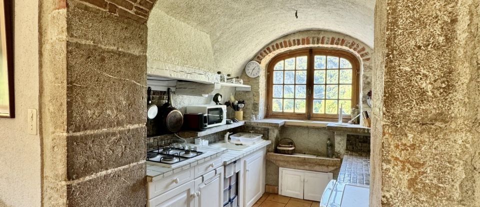 Traditional house 11 rooms of 257 m² in Tour-de-Faure (46330)