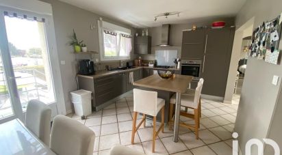 House 6 rooms of 127 m² in Thouaré-sur-Loire (44470)