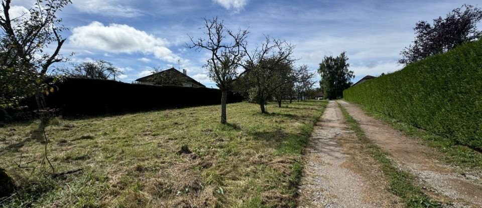 Land of 2,030 m² in Sanchey (88390)