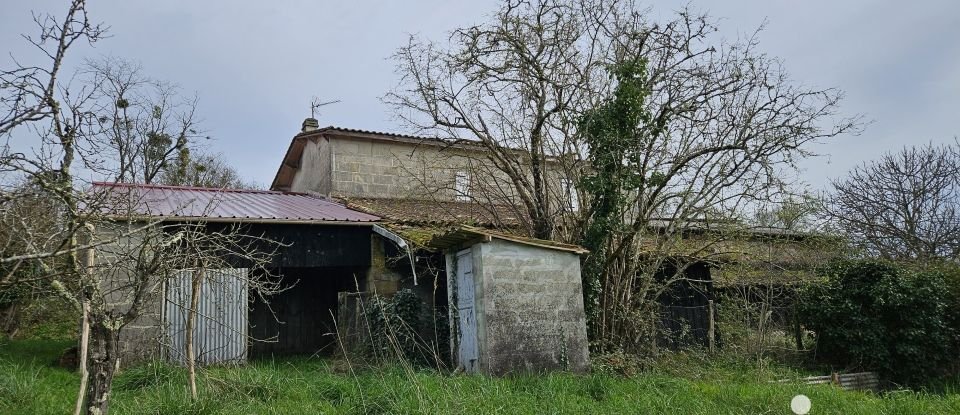 Maison 4 pièces de 142 m² à Bayas (33230)