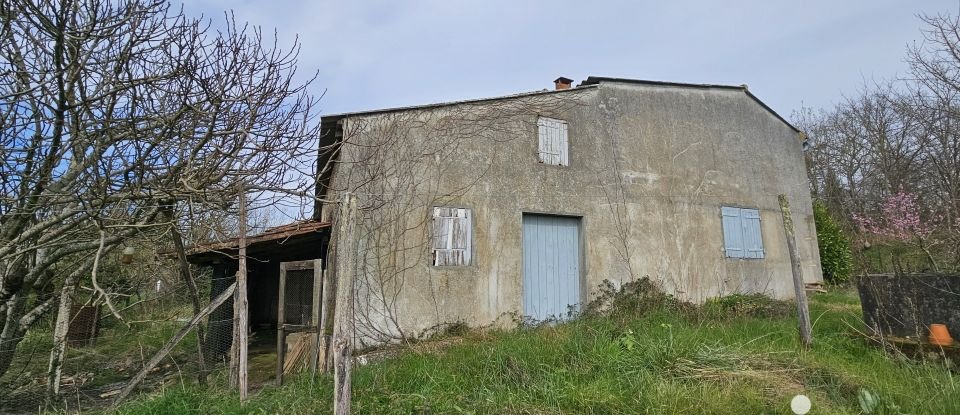 Maison 4 pièces de 142 m² à Bayas (33230)