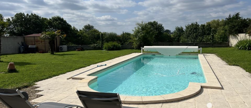 Longere 5 rooms of 161 m² in Le Landreau (44430)