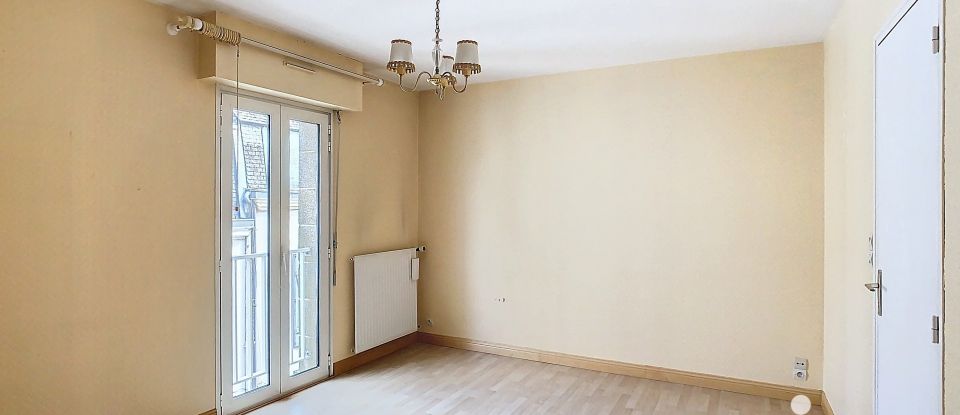 Appartement 4 pièces de 91 m² à Auray (56400)