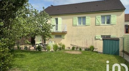 Traditional house 6 rooms of 120 m² in Varennes-sur-Seine (77130)