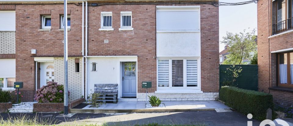 Maison 5 pièces de 105 m² à Faches-Thumesnil (59155)