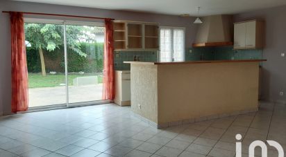 House 5 rooms of 131 m² in Baignes-Sainte-Radegonde (16360)