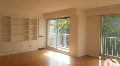 Appartement 5 pièces de 102 m² à Paris (75016)