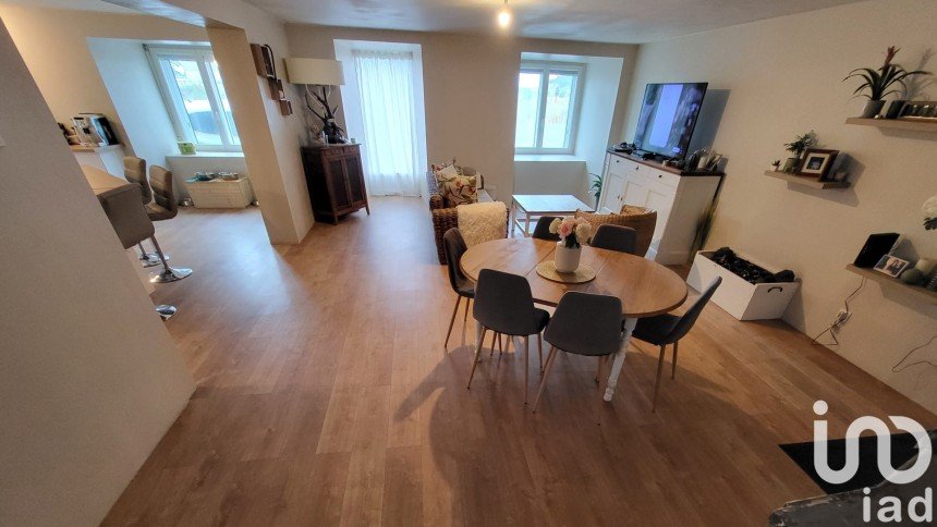 Maison 5 pièces de 138 m² à Landos (43340)