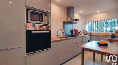 Appartement 3 pièces de 68 m² à Antibes (06600)