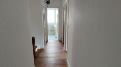 Maison 6 pièces de 140 m² à Biard (86580)