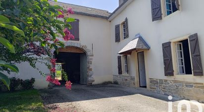 Village house 8 rooms of 192 m² in Oloron-Sainte-Marie (64400)