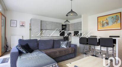 Apartment 4 rooms of 87 m² in Saint-Denis (93200)