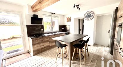 Maison 8 pièces de 174 m² à Girolles (45120)