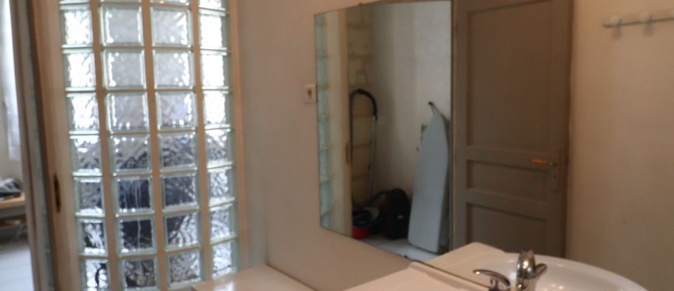 Appartement 2 pièces de 53 m² à Bordeaux (33000)