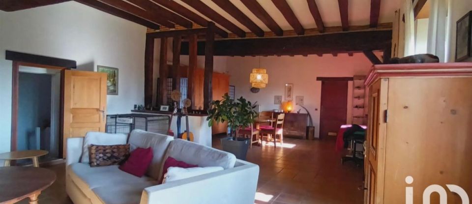 Longere 7 rooms of 220 m² in Gréez-sur-Roc (72320)