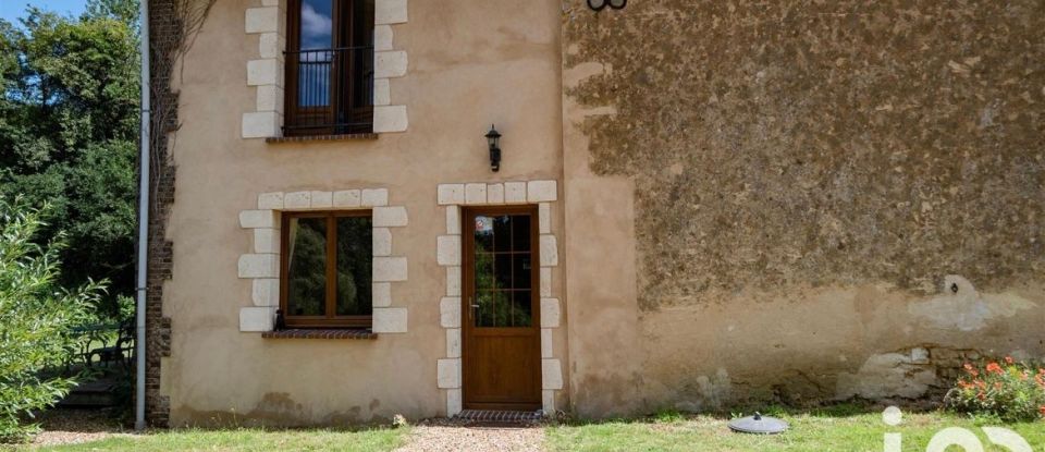 Longere 7 rooms of 220 m² in Gréez-sur-Roc (72320)