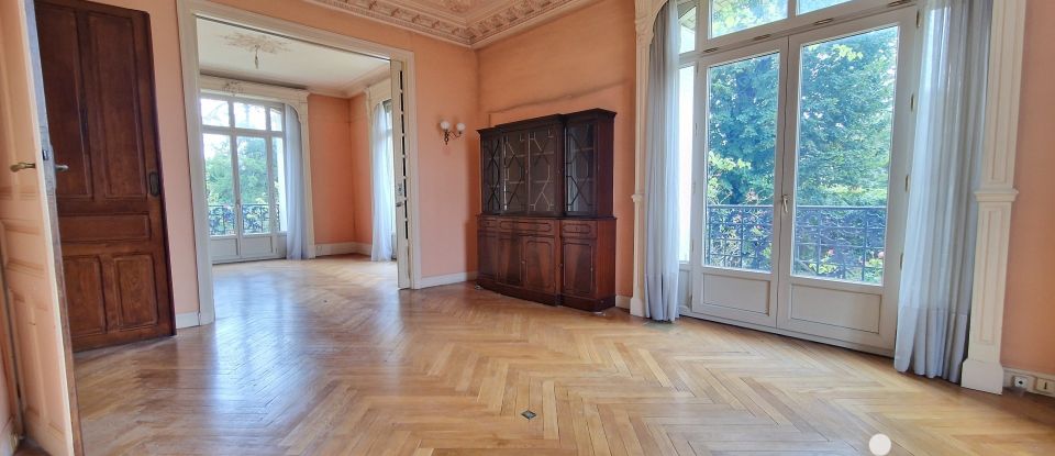 Mansion 15 rooms of 500 m² in Versailles (78000)