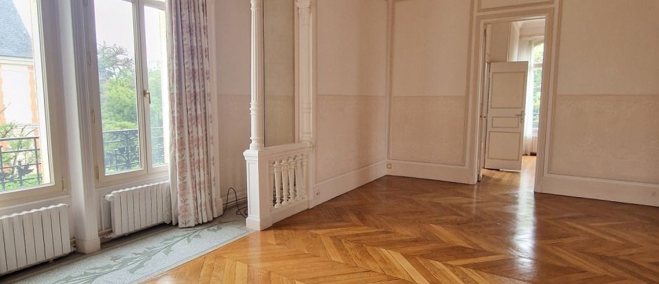 Mansion 15 rooms of 500 m² in Versailles (78000)