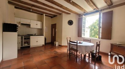 Apartment 2 rooms of 39 m² in Saumur (49400)