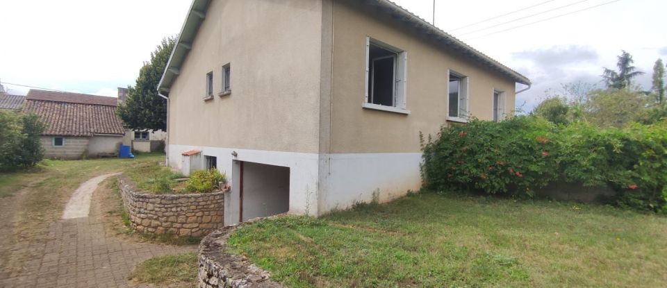 Maison 7 pièces de 162 m² à Valdivienne (86300)