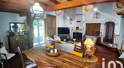 Traditional house 5 rooms of 137 m² in Moissac (82200)