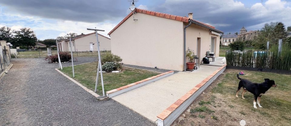 Maison 5 pièces de 83 m² à Pressac (86460)