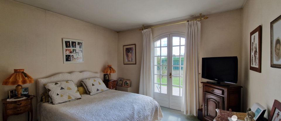 Maison 7 pièces de 175 m² à Argentan (61200)