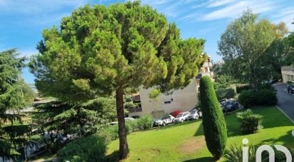 Apartment 1 room of 30 m² in Cannes (06400)