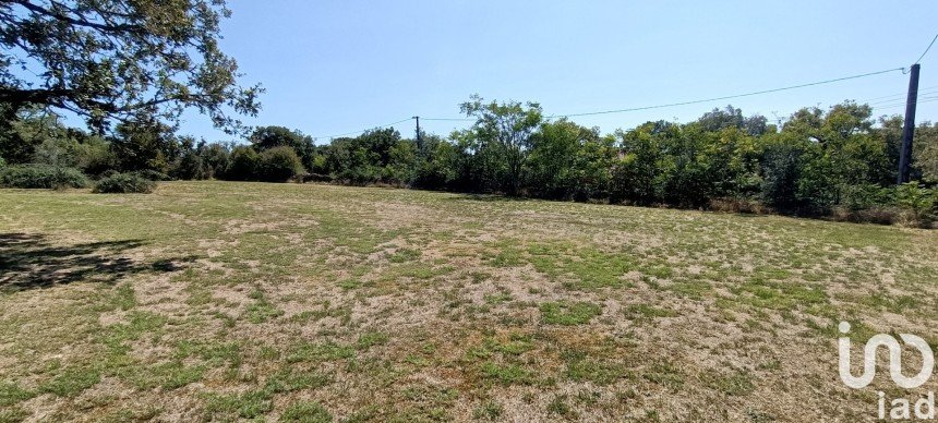 Land of 2,615 m² in Montvalent (46600)