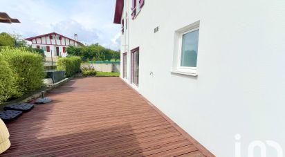 Maison 4 pièces de 127 m² à Briscous (64240)