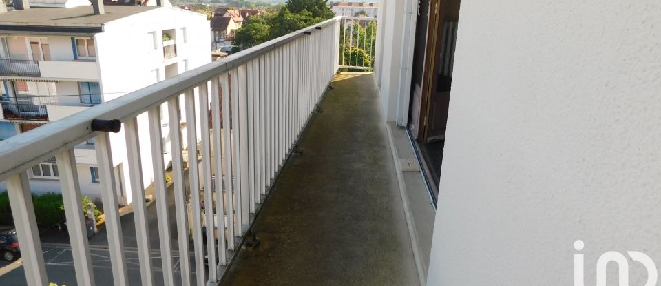 Appartement 6 pièces de 85 m² à Montluçon (03100)