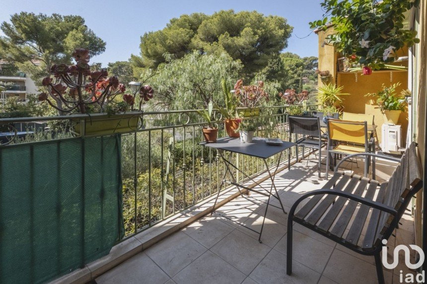 Appartement 5 pièces de 142 m² à Sanary-sur-Mer (83110)