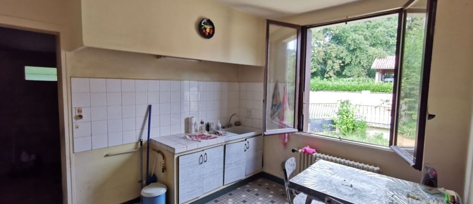 House 5 rooms of 97 m² in Carmaux (81400)