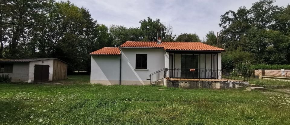 Maison 5 pièces de 97 m² à Carmaux (81400)