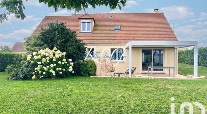 House 7 rooms of 129 m² in Fontaine-la-Guyon (28190)