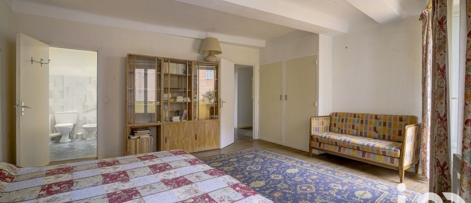 Appartement 5 pièces de 135 m² à Nice (06300)